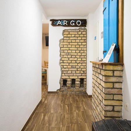Отель Sobe Argo Изола Экстерьер фото